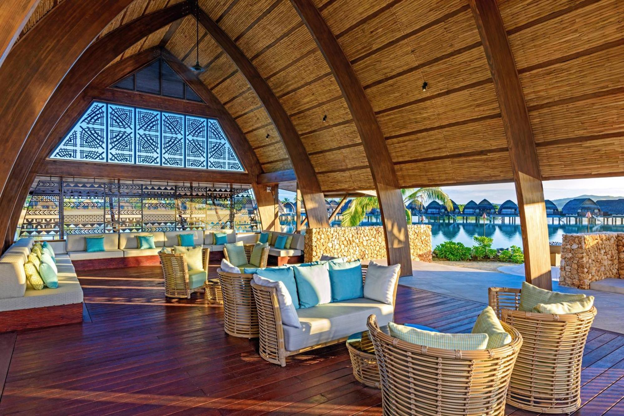 Fiji Marriott Resort Momi Bay מראה חיצוני תמונה The interior of the bar