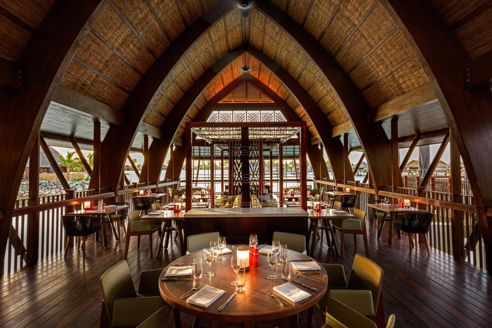 Fiji Marriott Resort Momi Bay מראה חיצוני תמונה The interior of the restaurant